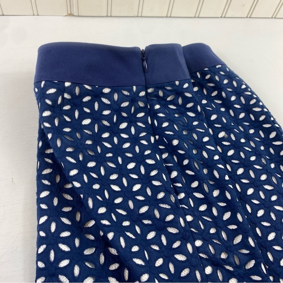 JG Sassy Women’s Navy White Floral Cut-Out 100% Cotton Pencil Skirt Sz 8 - Picture 7 of 12